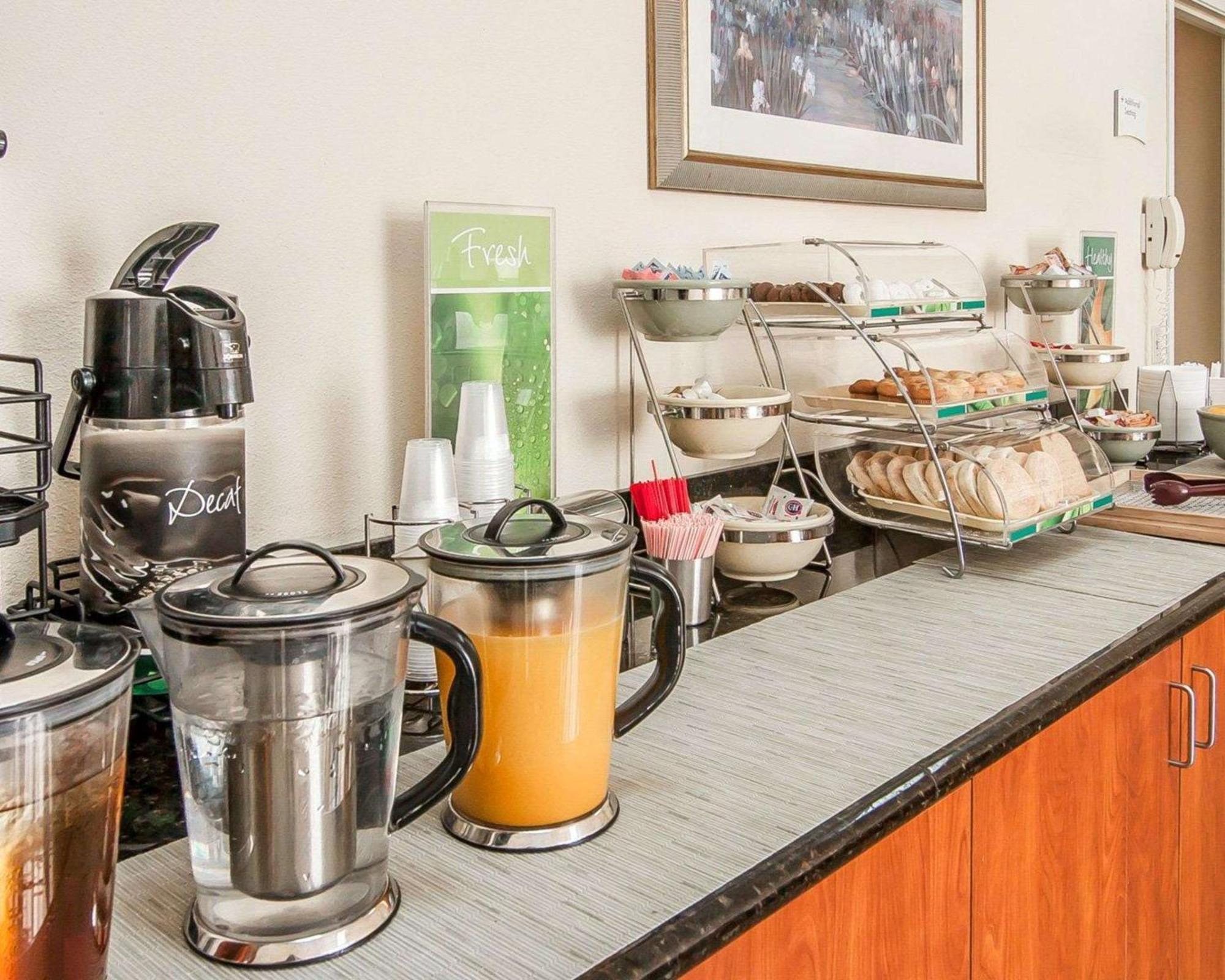 פורטלנד Quality Inn Downtown Convention Center מראה חיצוני תמונה