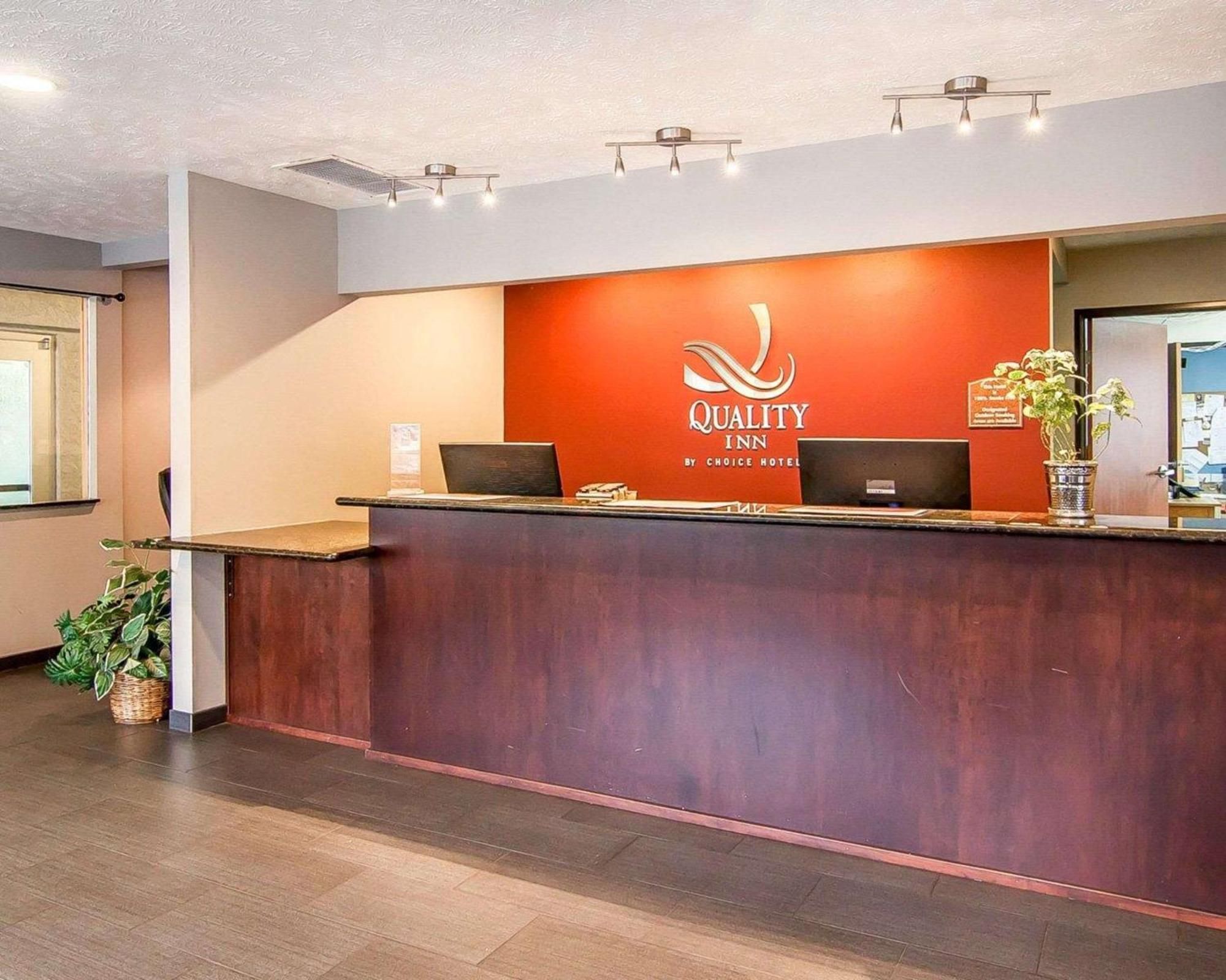 פורטלנד Quality Inn Downtown Convention Center מראה חיצוני תמונה