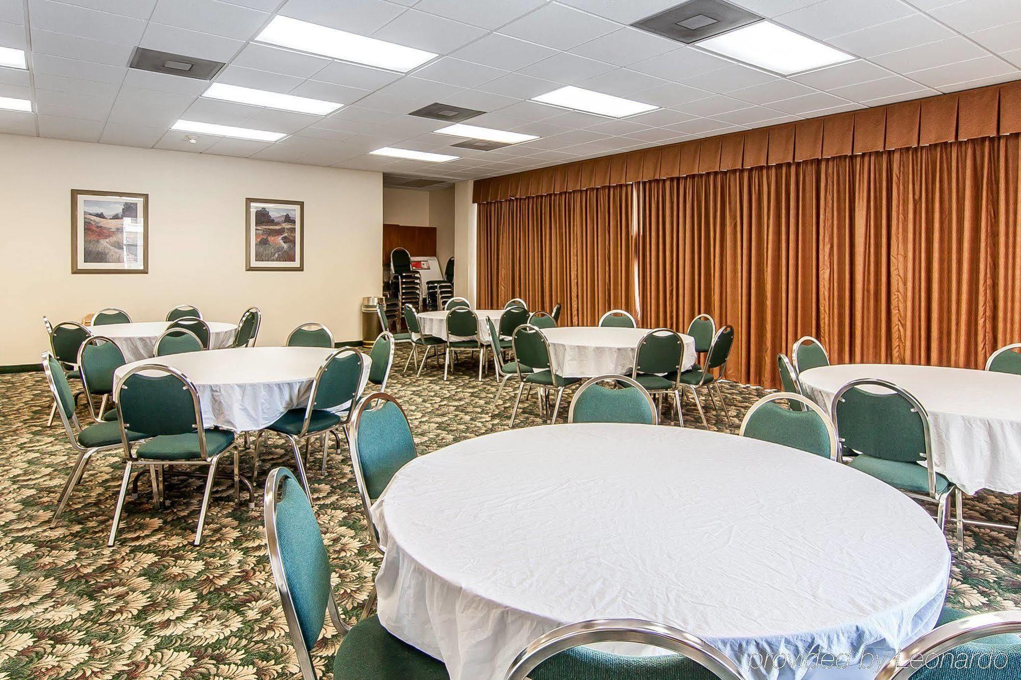 פורטלנד Quality Inn Downtown Convention Center מראה חיצוני תמונה