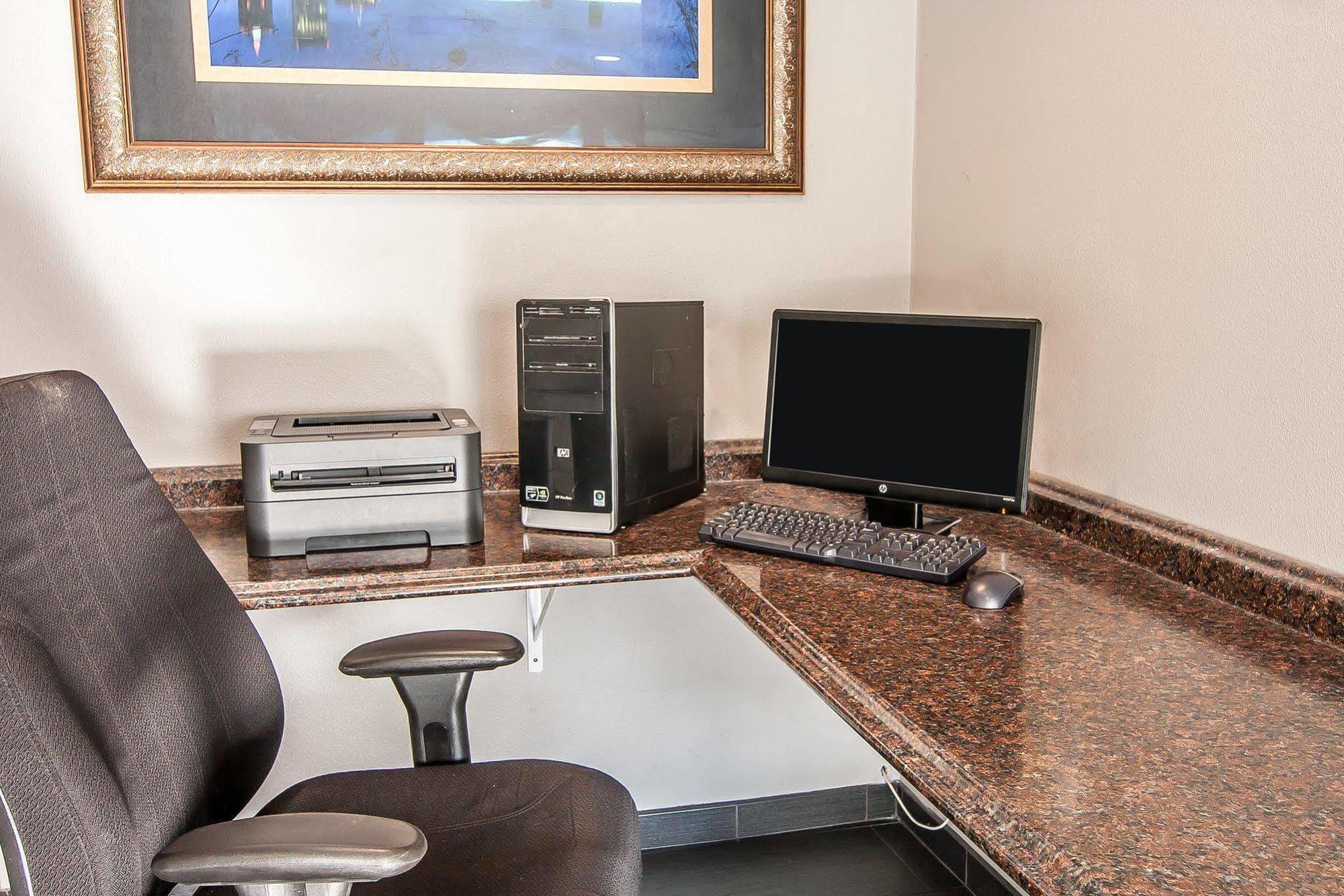 פורטלנד Quality Inn Downtown Convention Center מראה חיצוני תמונה